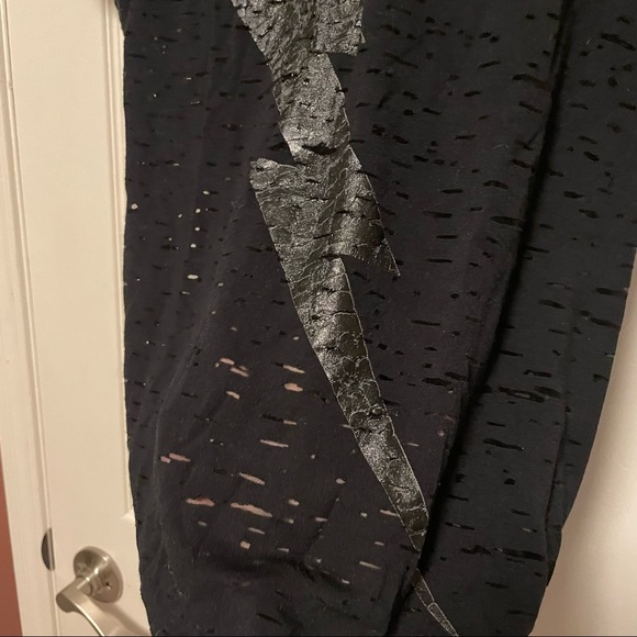 Diesel mesh-esque ⚡️⚡️t-shirt - Picture 2 of 11